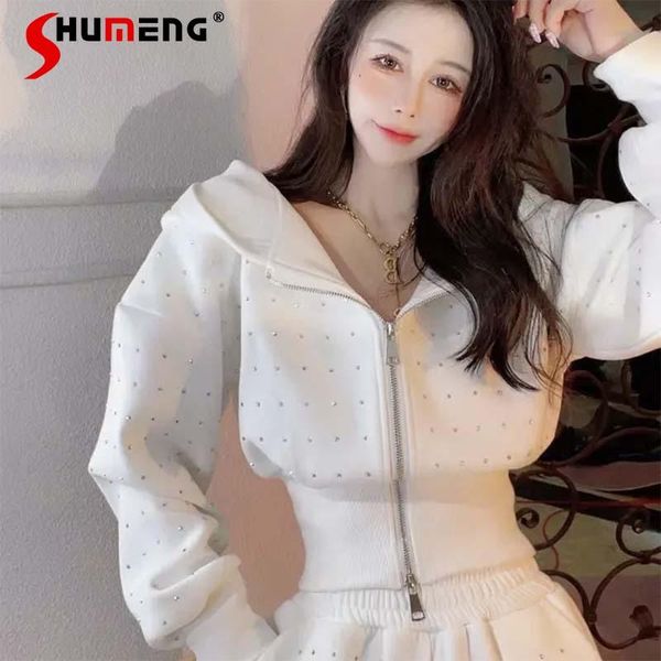 pants 2022 herfst lente nieuwe trainingspak heavy rhinestone capuchon vest sweater jas vrouwen mode sport casual broek tweedelige set, White
pants 2022 herfst lente nieuwe trainingspak heavy rhinestone capuchon vest sweater jas vrouwen mode sport casual broek tweedelige set, White