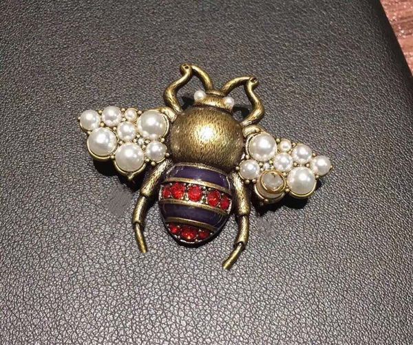 luxury gold g letters brooches designer pins vintage brooches for women men ggity fashion crystal pearl brooch pin jewelry for party ag8d, Gray
luxury gold g letters brooches designer pins vintage brooches for women men ggity fashion crystal pearl brooch pin jewelry for party ag8d, Gray