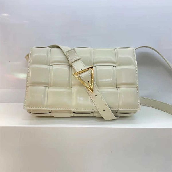 brick designer body bag cross cassette botegas mini bags teen womens handbag 2023 leather grid pillow diagonal lzie
brick designer body bag cross cassette botegas mini bags teen womens handbag 2023 leather grid pillow diagonal lzie