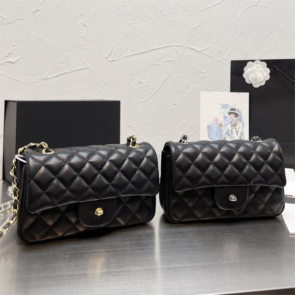 classic handbag designer luxury shoulder chain bag clutch flap totes bags wallet check velour thread purse double letters solid hasp waist s
classic handbag designer luxury shoulder chain bag clutch flap totes bags wallet check velour thread purse double letters solid hasp waist s