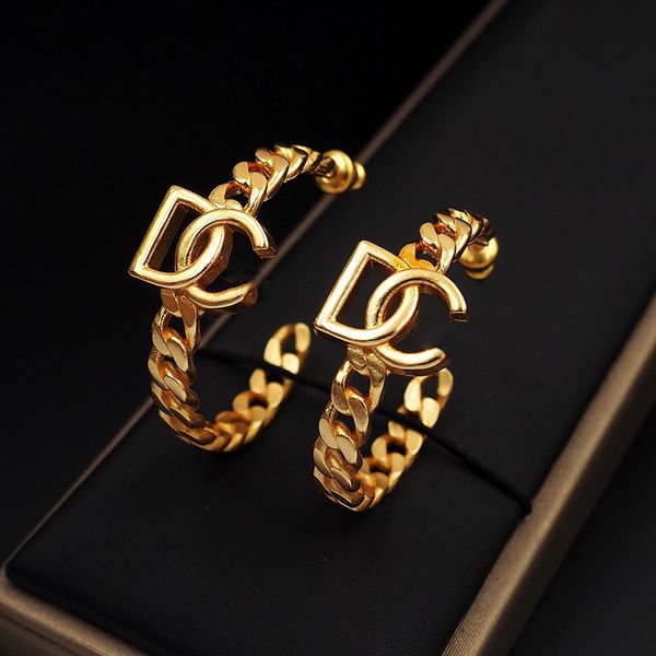 2023 luxury fashion gold plated hoop earrings earrings designer alphabet stud send girlfriend no box, Golden;silver
2023 luxury fashion gold plated hoop earrings earrings designer alphabet stud send girlfriend no box, Golden;silver