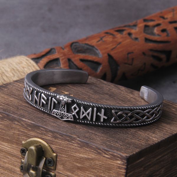bangle stainless steel men's handmade nordic rune bangle with viking thor's hammer never fade with wooden box as gift 230419, Black
bangle stainless steel men's handmade nordic rune bangle with viking thor's hammer never fade with wooden box as gift 230419, Black