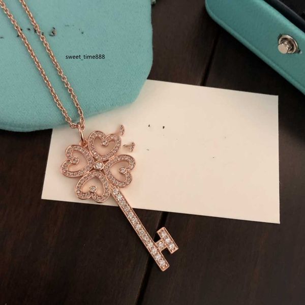 luxury pendant necklaces s925 sterling silver four leaf clover full crystal hollow heart charm key long chain necklace with box for women je
luxury pendant necklaces s925 sterling silver four leaf clover full crystal hollow heart charm key long chain necklace with box for women je