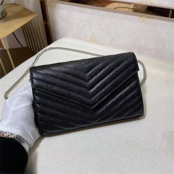genuine leather handbag fashion chain bag women luxurys designers bags female clutch classic girl handbags
genuine leather handbag fashion chain bag women luxurys designers bags female clutch classic girl handbags
