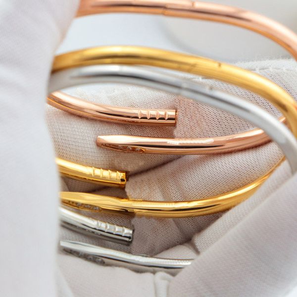 diamond bracelet designer gold bangle for men luxury jewelry for women fashion bracelet titanium steel gold-plated craft never fade not alle, Black
diamond bracelet designer gold bangle for men luxury jewelry for women fashion bracelet titanium steel gold-plated craft never fade not alle, Black