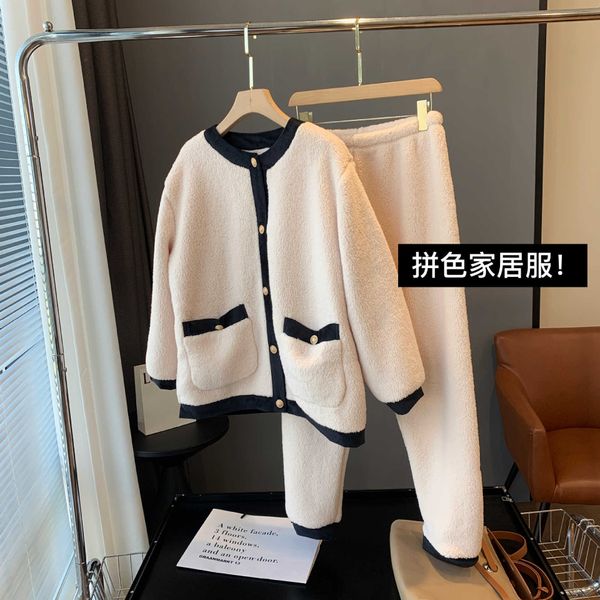keep soft and comfortable color matching foreign style good texture waxy little pajamas suit home clothes c101905
keep soft and comfortable color matching foreign style good texture waxy little pajamas suit home clothes c101905