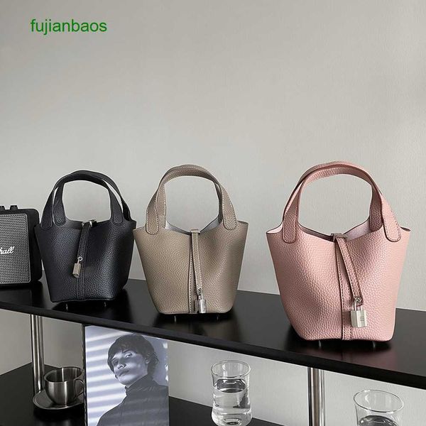 hemres picotn handbags zichuan mini bucket bag female 22 new pure color vegetable basket crossbody handbag student 0058, Black
hemres picotn handbags zichuan mini bucket bag female 22 new pure color vegetable basket crossbody handbag student 0058, Black
