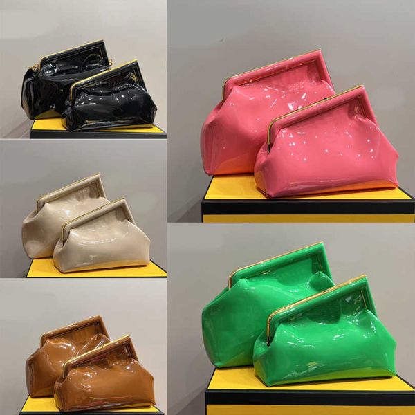 patent leather designer bag women f letter clip bag shoulder bags luxurys handbags candy color crossbody bags classic patent leather purses
patent leather designer bag women f letter clip bag shoulder bags luxurys handbags candy color crossbody bags classic patent leather purses