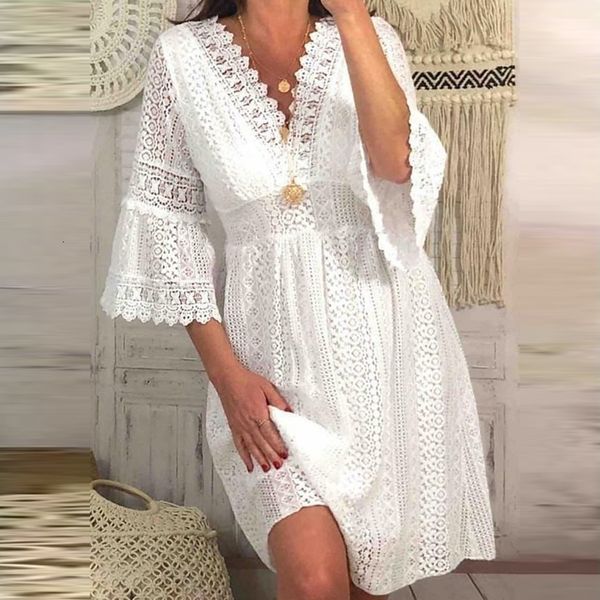 casual dresses spring v neck embroidery lace dress women solid hollow office mini dress summer 3/4 flared sleeve lady party dress 230419, Black;gray
casual dresses spring v neck embroidery lace dress women solid hollow office mini dress summer 3/4 flared sleeve lady party dress 230419, Black;gray