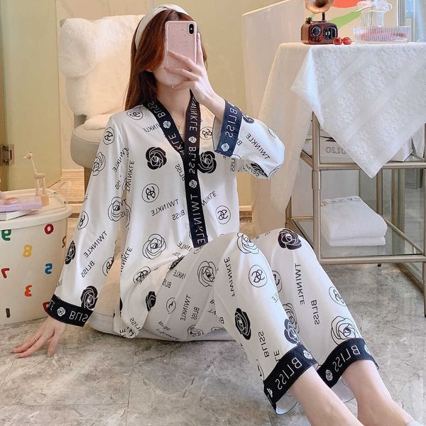 ice silk pajamas women's new long sleeved cardigan two piece set red small fragrance simulated feel home fury
ice silk pajamas women's new long sleeved cardigan two piece set red small fragrance simulated feel home fury