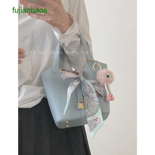 hemres picotn handbags handheld vegetable basket bag for women 2023 new trendy korean version bucket niche customers versatile texture one s, Black
hemres picotn handbags handheld vegetable basket bag for women 2023 new trendy korean version bucket niche customers versatile texture one s, Black