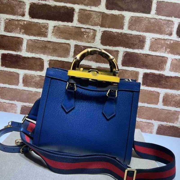luxury brand bags handbags diana bamboo small bag 702721 702732 woman embossing handbag leather shoulder x4kg, Black;white
luxury brand bags handbags diana bamboo small bag 702721 702732 woman embossing handbag leather shoulder x4kg, Black;white