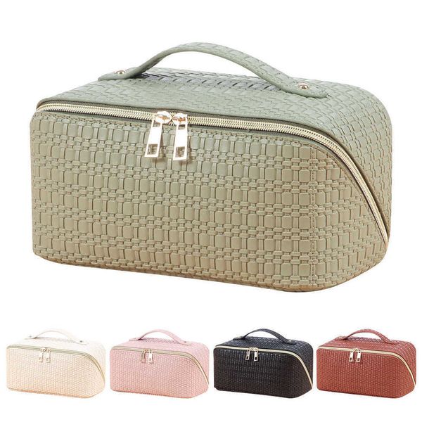 luggage hrs023 makeup bag large capacity special pu fur weaving embossed travel portable bag 230420
luggage hrs023 makeup bag large capacity special pu fur weaving embossed travel portable bag 230420