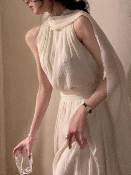 dress skirts sets women 2022 summer design fashionable white sleeveless and skirts eleglant casual loose 2 piece set
dress skirts sets women 2022 summer design fashionable white sleeveless and skirts eleglant casual loose 2 piece set