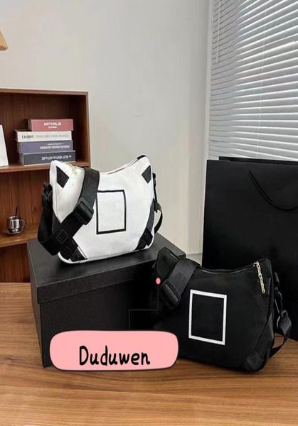 25x28x12cm canvas shopping bag printed fashion shoulder bag vintage classic sign cosmetic storage case c selectionsvip6931117
25x28x12cm canvas shopping bag printed fashion shoulder bag vintage classic sign cosmetic storage case c selectionsvip6931117