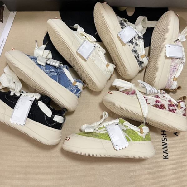 smilerepublic smile republic casual shoes chunk canvas sneakers platform sports women men tassels trainer stars loves thick rubber bottom lo
smilerepublic smile republic casual shoes chunk canvas sneakers platform sports women men tassels trainer stars loves thick rubber bottom lo