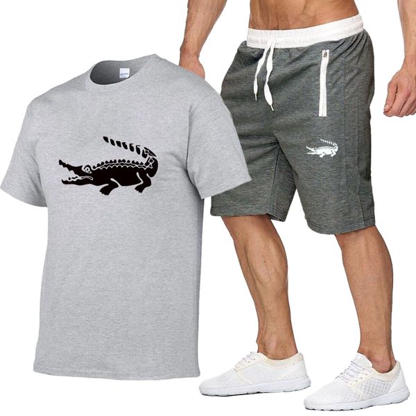 mens tracksuits summer carro tuta sportiva da uomo fashion casual printed tshirt shorts suit 230420, Gray
mens tracksuits summer carro tuta sportiva da uomo fashion casual printed tshirt shorts suit 230420, Gray