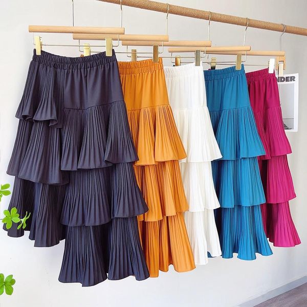 capris 2022 ins new women irregular skirt spring summer women long skirt women pleated skirt, Black;white
capris 2022 ins new women irregular skirt spring summer women long skirt women pleated skirt, Black;white