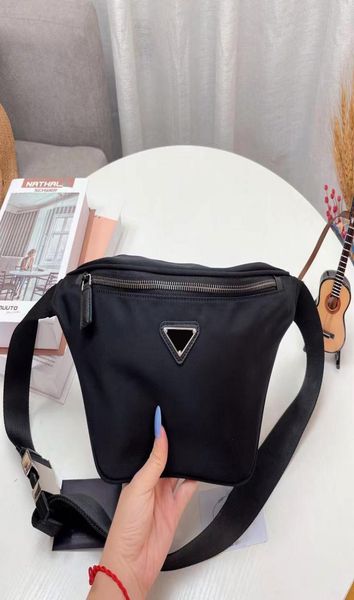 designers fanny pack men women waist bags crossbody bumbag luxurys women bumbags solid colour design fashion purse belt bag leisur1391801
designers fanny pack men women waist bags crossbody bumbag luxurys women bumbags solid colour design fashion purse belt bag leisur1391801