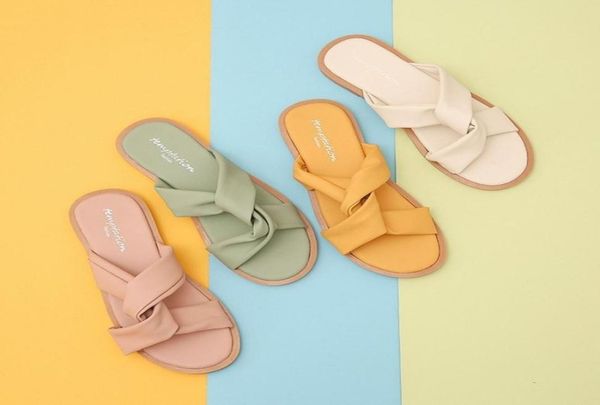 2022 womens sandals flat heel slides slippers casual shoes green pink nude black red sports sneakers1031936
2022 womens sandals flat heel slides slippers casual shoes green pink nude black red sports sneakers1031936