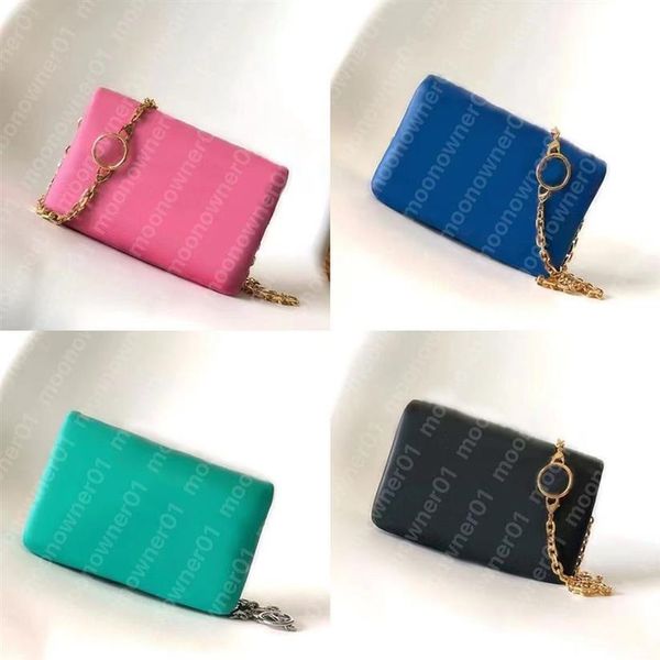 dicky0750 crossbody bags whole handbags chain clutch lady envelope classic shoulder bag for women fashion chains purse designe223z
dicky0750 crossbody bags whole handbags chain clutch lady envelope classic shoulder bag for women fashion chains purse designe223z