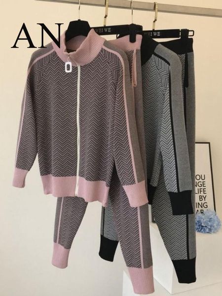 pants stand collar zipper knitted pants twopiece suit women two piece outfits 2022 sweatshirts tracksuit women two piece set, White
pants stand collar zipper knitted pants twopiece suit women two piece outfits 2022 sweatshirts tracksuit women two piece set, White