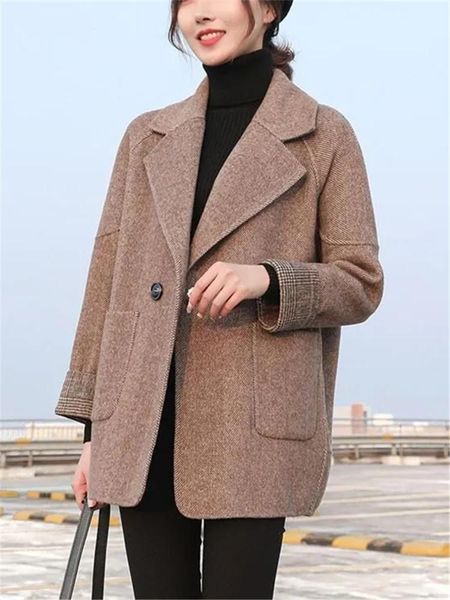 fur 2022 autumn winter woolen coat women thick loose wool blended jacket korean fashion casual pocket outerwear female abrigos, Black
fur 2022 autumn winter woolen coat women thick loose wool blended jacket korean fashion casual pocket outerwear female abrigos, Black