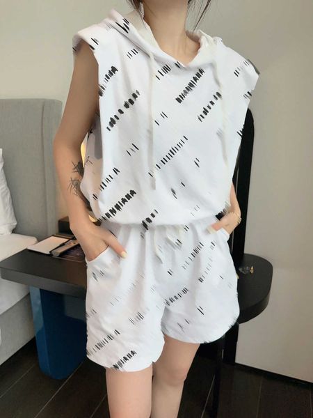 23ss women short sets womens designer clothing pure cotton sleeveless hooded drawstring full logo printing tightness shorts set women clothe, White
23ss women short sets womens designer clothing pure cotton sleeveless hooded drawstring full logo printing tightness shorts set women clothe, White