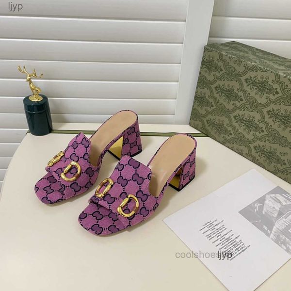 new designer women sandal horsebit platform slipper mule summer heightening heel height thick slippers slides flip flops womens beach outdoo, Black
new designer women sandal horsebit platform slipper mule summer heightening heel height thick slippers slides flip flops womens beach outdoo, Black