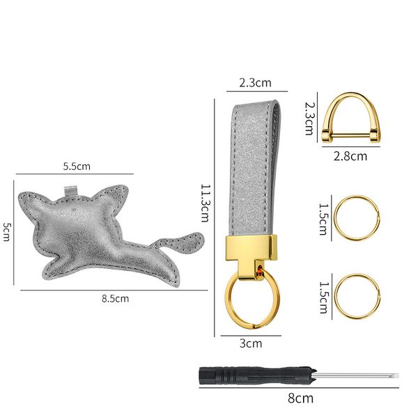 2023 black keychain classic exquisite brown women men luxury designer car keyring zinc alloy letter gold black metal small jewelr, Silver
2023 black keychain classic exquisite brown women men luxury designer car keyring zinc alloy letter gold black metal small jewelr, Silver
