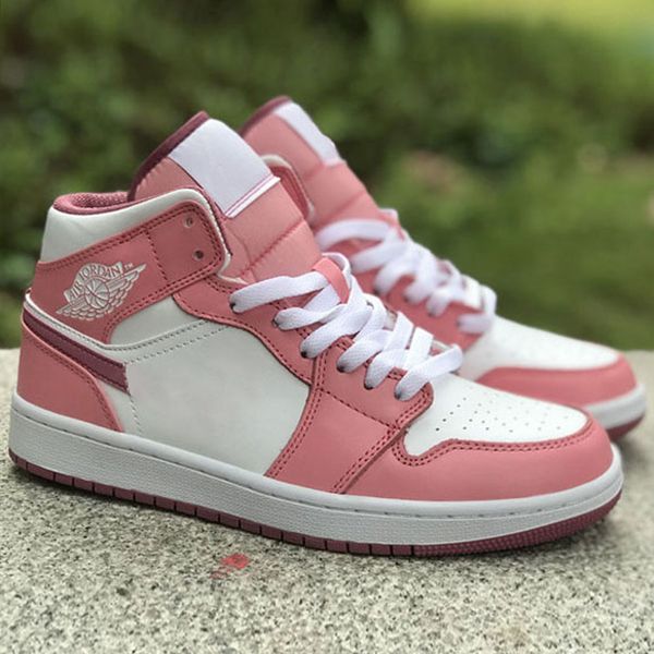 mid 1 basketball shoes sneakers university blue reverse bred mighty swooshers black guava ice for women men jumpman
mid 1 basketball shoes sneakers university blue reverse bred mighty swooshers black guava ice for women men jumpman