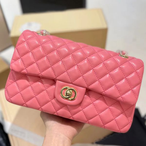 totes trendy handbag designer design ladies luxury lambskin texture fashion queen letter logo
totes trendy handbag designer design ladies luxury lambskin texture fashion queen letter logo