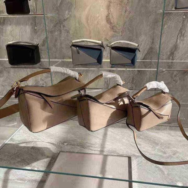evening bags luxuries designers women loeweess handbags tote bag designer loewees crossbody handbag shoulder totes bags purses wal5387412
evening bags luxuries designers women loeweess handbags tote bag designer loewees crossbody handbag shoulder totes bags purses wal5387412