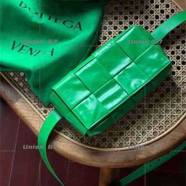 tote bag venetas designer handbags bottegas cassette oil jodie wax sheepskin woven diagonal waist shoulder crossbody zc
tote bag venetas designer handbags bottegas cassette oil jodie wax sheepskin woven diagonal waist shoulder crossbody zc