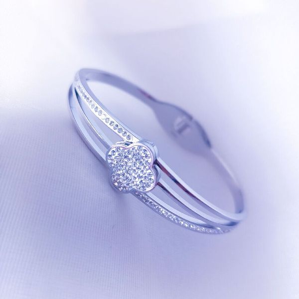 full star bracelet titanium steel does not lose color ins wind niche senior sense of girlfriends couple bracelet, White
full star bracelet titanium steel does not lose color ins wind niche senior sense of girlfriends couple bracelet, White