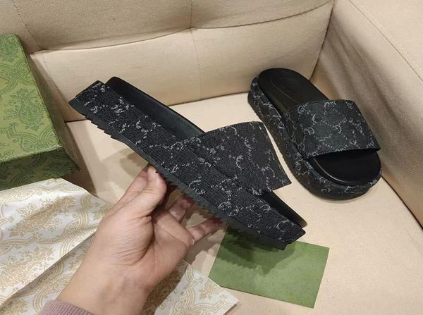 slide designer womens g sandals mens slippers flip flops luxury flat thick bottom embroidery printed jelly rubber leather women dr1092839, Black
slide designer womens g sandals mens slippers flip flops luxury flat thick bottom embroidery printed jelly rubber leather women dr1092839, Black