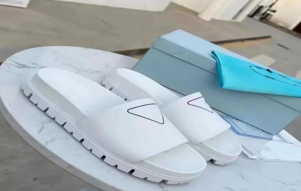 black white crystal slipper women summer simple living bathroom antiskid slipper outdoor leisure flat bottom classic sandbeach san1344295
black white crystal slipper women summer simple living bathroom antiskid slipper outdoor leisure flat bottom classic sandbeach san1344295