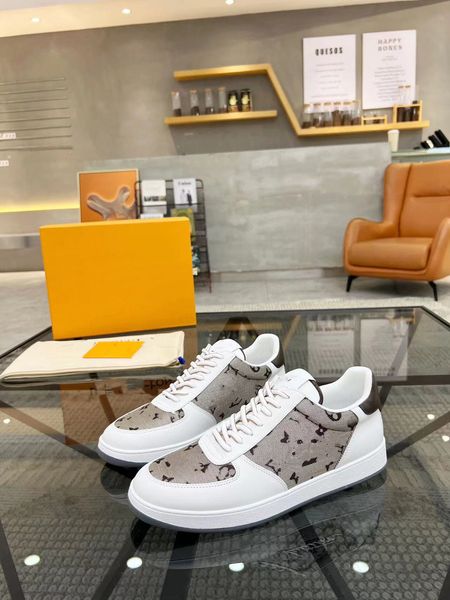 designer shoe man vintage men print sneakers two-tone cotton gabardine flats shoe printed lettering plaid calfskin canvas trainers 2024 hoes
designer shoe man vintage men print sneakers two-tone cotton gabardine flats shoe printed lettering plaid calfskin canvas trainers 2024 hoes