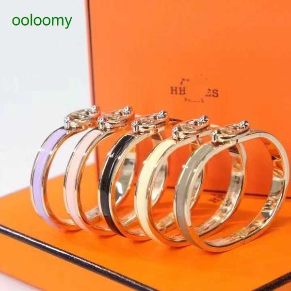 hemres designer bracelet 2023 counter pig nose enamel new colorless rose gold couple's high beauty gift gold bracelet for women weva, Black
hemres designer bracelet 2023 counter pig nose enamel new colorless rose gold couple's high beauty gift gold bracelet for women weva, Black