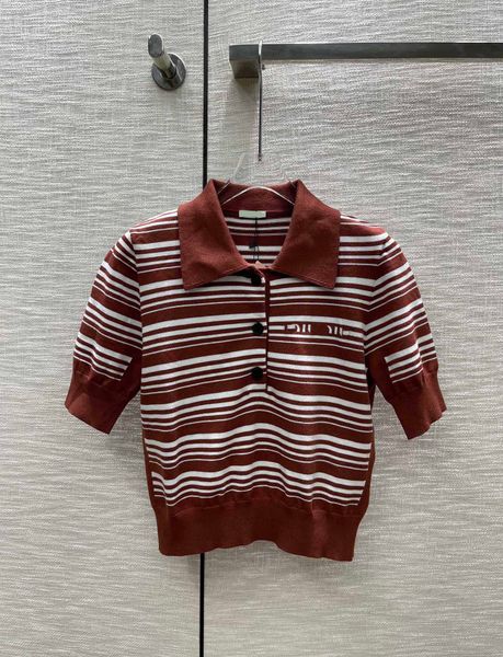 23ss womens knits womens designer clothing lapel fringe logo short sleeved knitted versatile slimming womens clothes, White
23ss womens knits womens designer clothing lapel fringe logo short sleeved knitted versatile slimming womens clothes, White