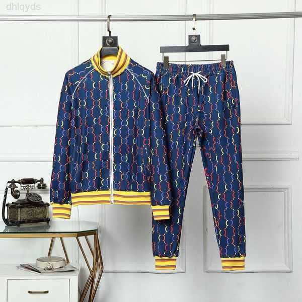 autumn aa new men's tracksuits sportswear leisure sports stand collar zipper sweater hooded two-piece outdoor jogging asian size -3xl, Gray
autumn aa new men's tracksuits sportswear leisure sports stand collar zipper sweater hooded two-piece outdoor jogging asian size -3xl, Gray