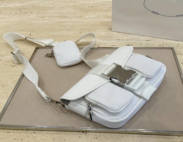 2021 new luxurys designers bags handbag women card holders shoulder bags totes fashion wallet crossbody bag purse clutch bag9002022
2021 new luxurys designers bags handbag women card holders shoulder bags totes fashion wallet crossbody bag purse clutch bag9002022