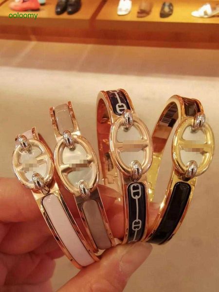 hemrres designer bracelet h pig nose 22 new autumn and winter colorful enamel style light luxury gold bracelet for women, Black
hemrres designer bracelet h pig nose 22 new autumn and winter colorful enamel style light luxury gold bracelet for women, Black