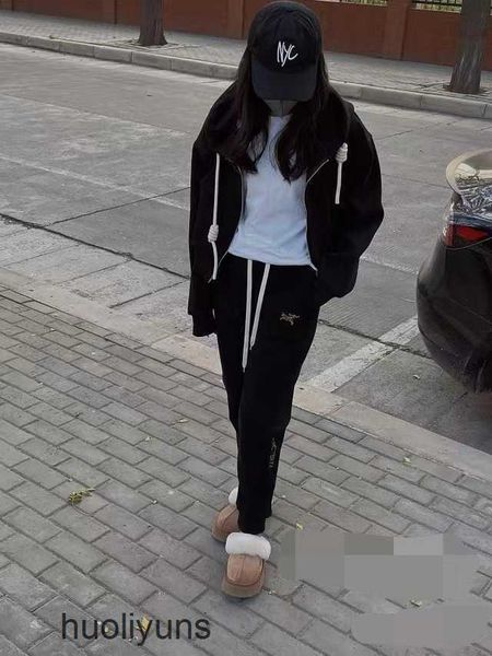 arc teryx 2023 designer bird fashion sports pants house brand pant arc autumn winter sports thickened wind-proof pants leggings 3zcu, Black
arc teryx 2023 designer bird fashion sports pants house brand pant arc autumn winter sports thickened wind-proof pants leggings 3zcu, Black