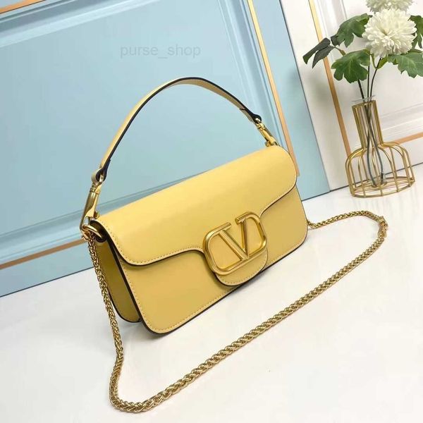 new designer fashion evening bag chain classy valentinoes loco handheld spring big v-button metal and summer small square women's shoul
new designer fashion evening bag chain classy valentinoes loco handheld spring big v-button metal and summer small square women's shoul