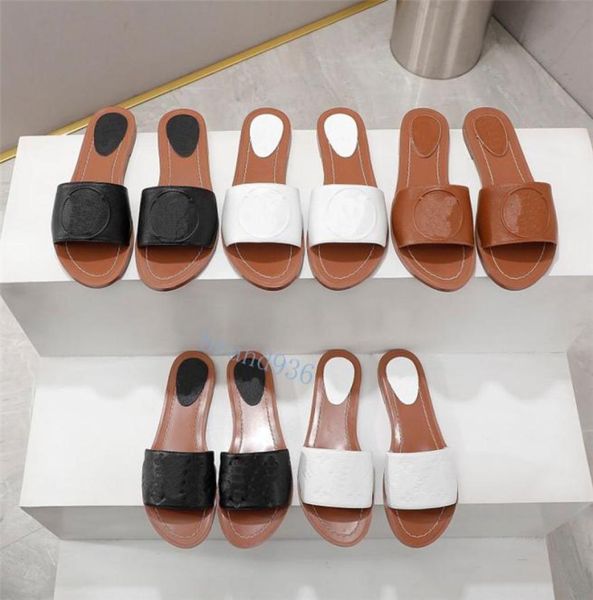 2021ss slippers leather women sandals denim ladies summer flat outdoor beach rainbow lettered7914114, Black
2021ss slippers leather women sandals denim ladies summer flat outdoor beach rainbow lettered7914114, Black