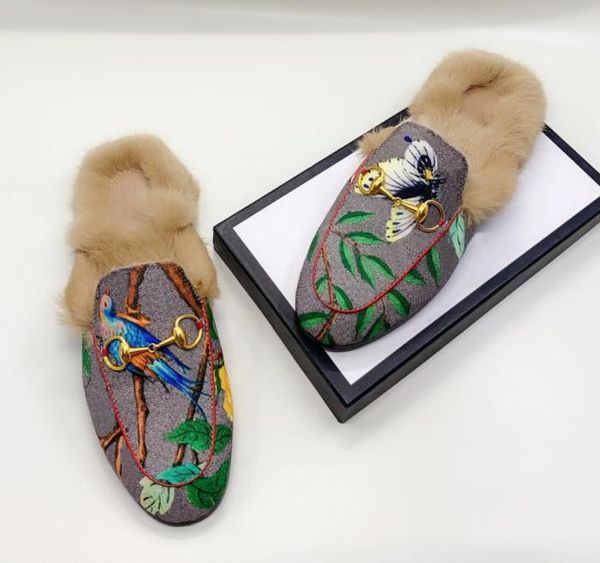 2020 classic fashion women genuine leather flat mules shoes men slippers leather fur slippers metal chain shoes loafers outdoor sl3494407, Black
2020 classic fashion women genuine leather flat mules shoes men slippers leather fur slippers metal chain shoes loafers outdoor sl3494407, Black