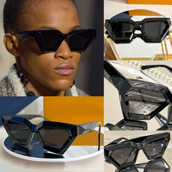 The Cut Sunclasses geometric aesthetic faceted frame with letter circles on the inner hinge Initiatives on the sample and Monogram Flower tips Z1746U Men s and Women s
The Cut Sunclasses geometric aesthetic faceted frame with letter circles on the inner hinge Initiatives on the sample and Monogram Flower tips Z1746U Men s and Women s