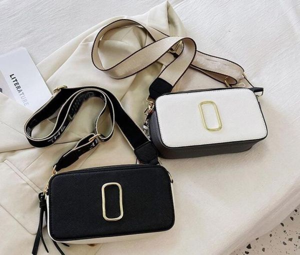 retail designer women shoulder bags new 2022 contrast color small square bag trend letter single messenger bag 20127cm6668099, Red;black
retail designer women shoulder bags new 2022 contrast color small square bag trend letter single messenger bag 20127cm6668099, Red;black