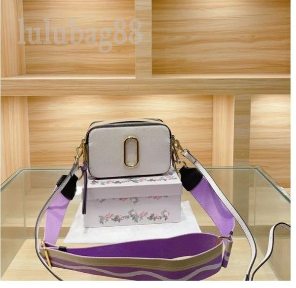 square leather camera bag snapscotton lining borse wide shoulder strap removable black brown pink luxuries designer women bag luxury c23
square leather camera bag snapscotton lining borse wide shoulder strap removable black brown pink luxuries designer women bag luxury c23